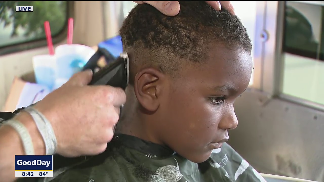 Fort Worth PD giving kids free haircuts for school
