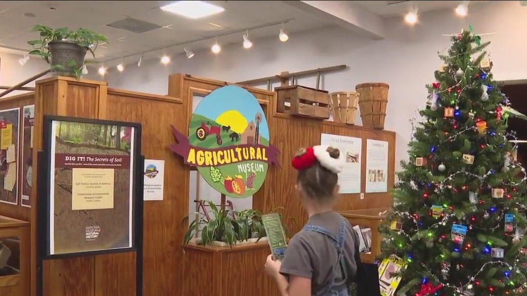 Free historic holiday tours in Manatee County