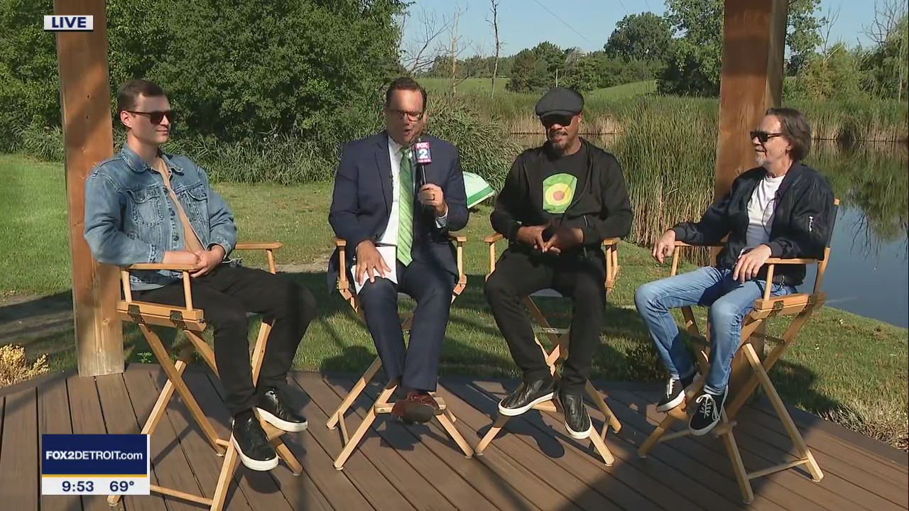 UB40 is live from the Gazebo