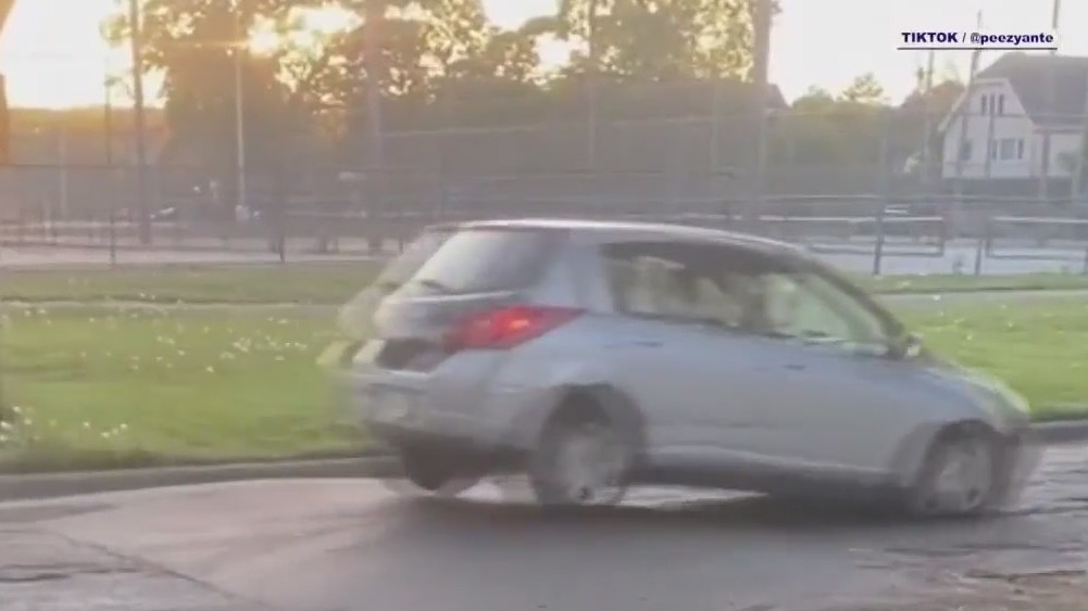 Milwaukee 41st and Burleigh speed hump not slowing some drivers