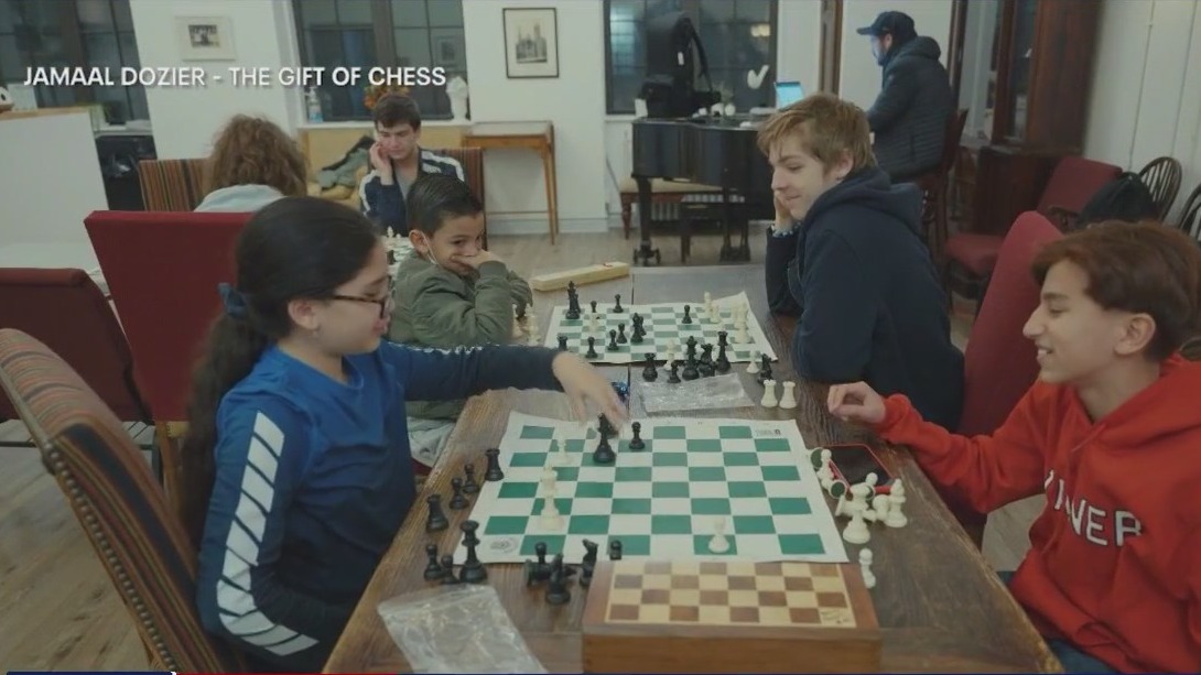 11-year-old NYC migrant becomes a chess champion