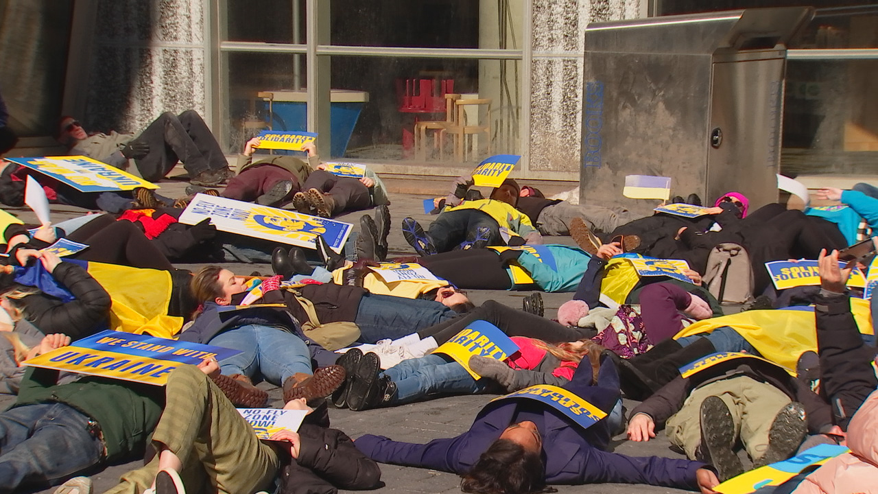 Ukrainians in Minneapolis march for peace after new strikes by Russia