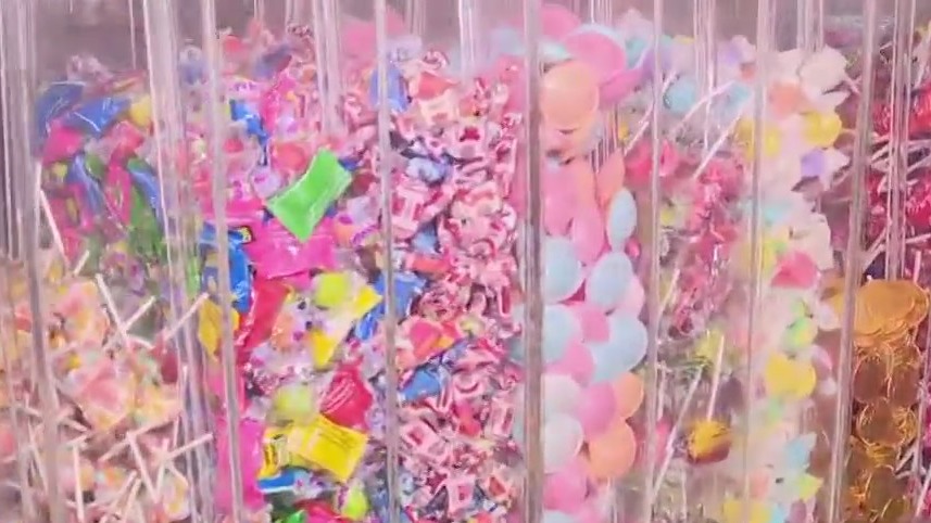 Looking for a free, family-friendly event that’s all about showcasing local shops and restaurants?