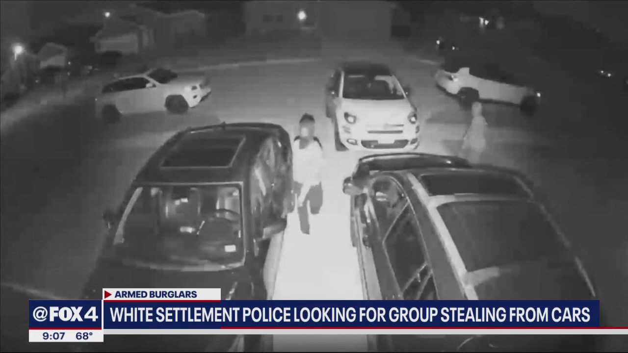White Settlement police looking for armed group stealing from cars
