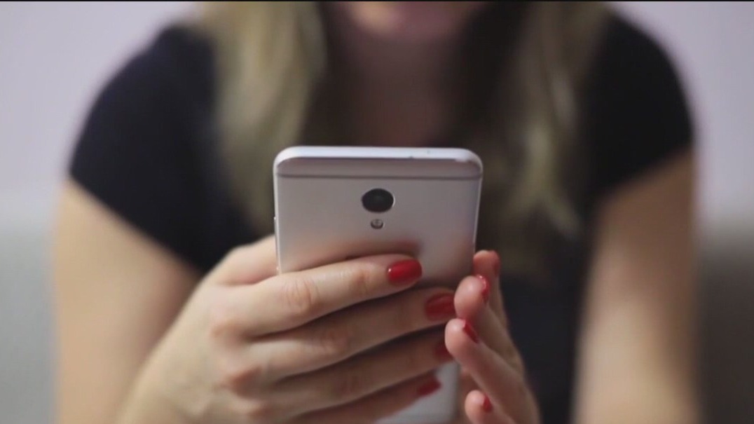 Social media ban bill clears another hurdle