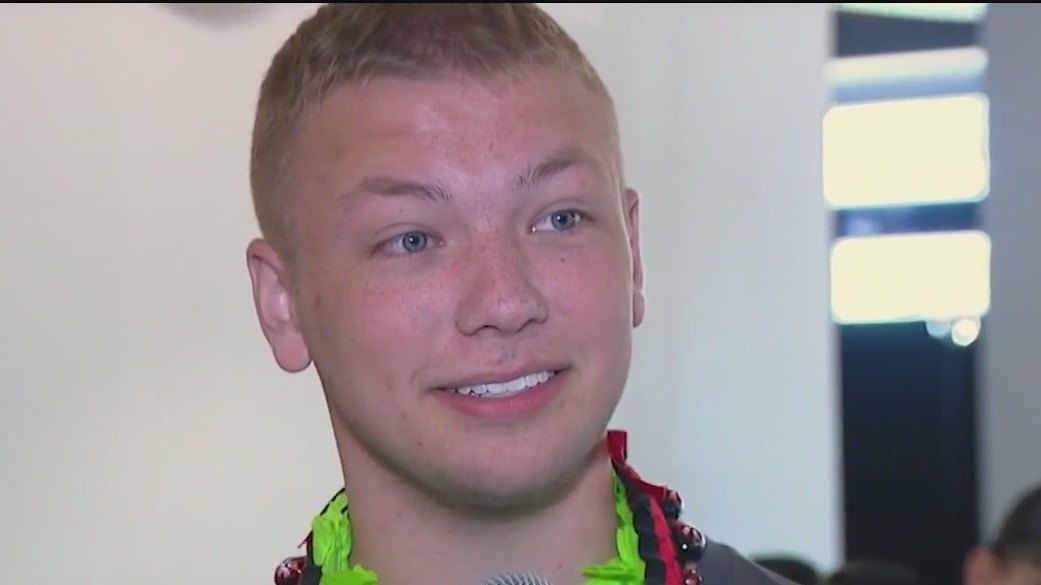 Teen battling cancer surprised with dream vacation