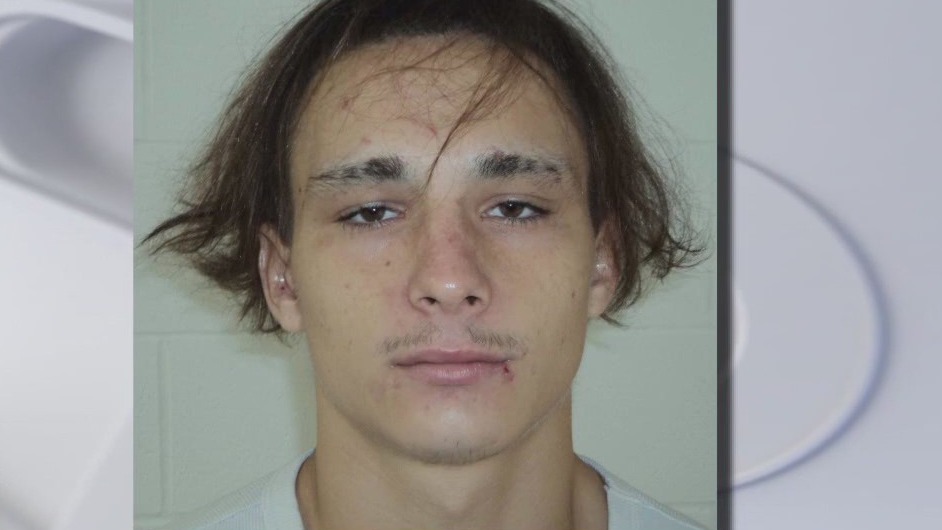 Search for Brazoria jail runaway stretches into 3rd day