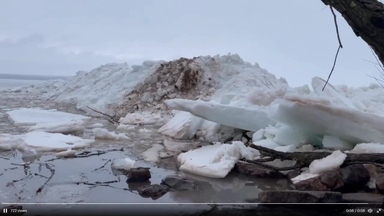 Ice shoves on Lake Superior