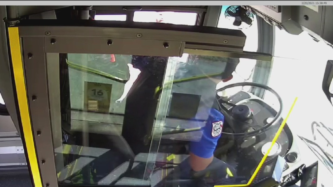Video shows off-duty APD officers reaction after crash in San Antonio