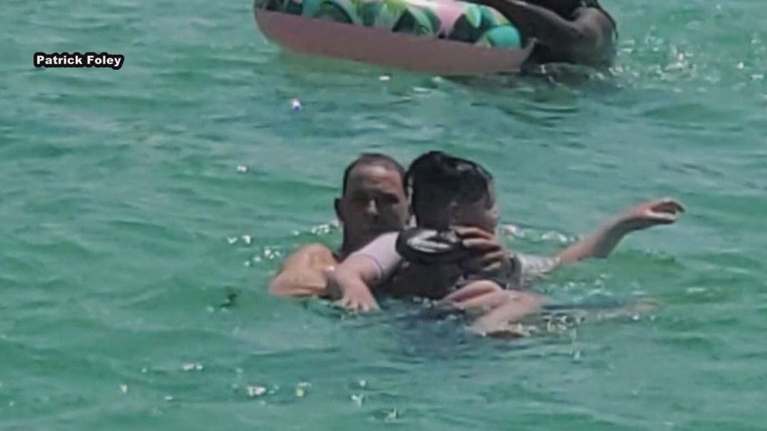 Boating captains save child and mother