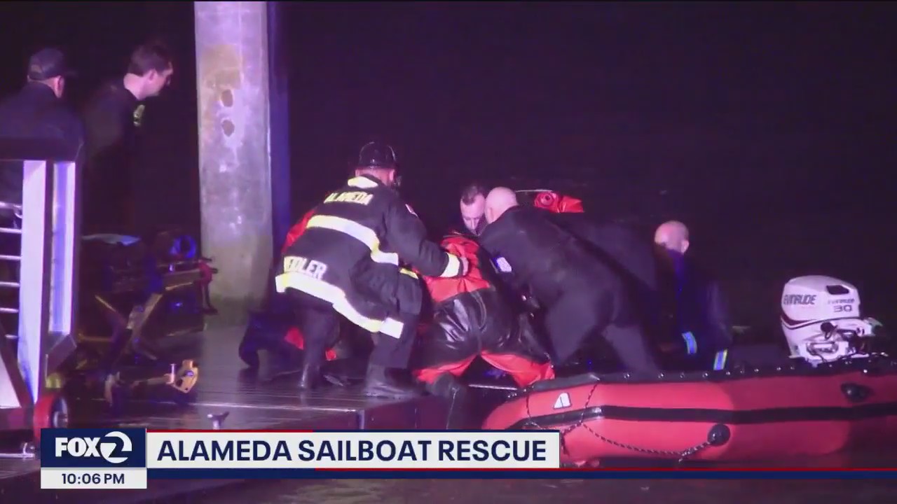 Man rescued from sinking sailboat off Alameda coast