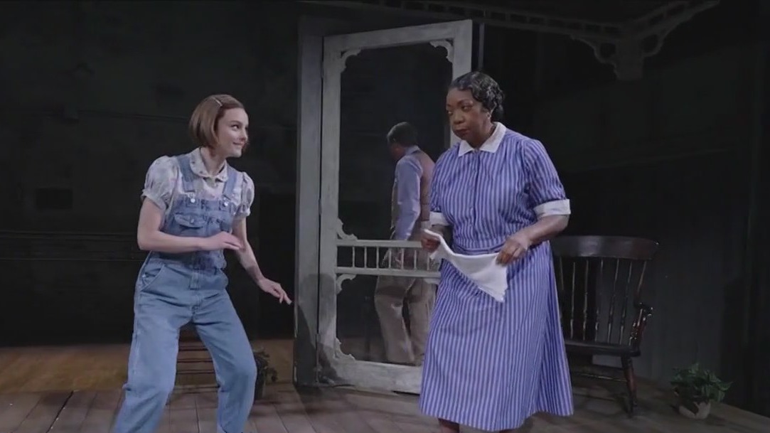 'To Kill a Mockingbird' takes center stage at CIBC Theatre