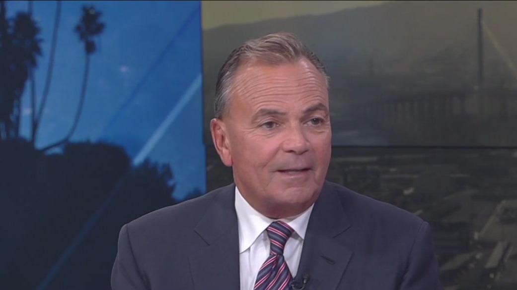 Rick Caruso honors former LA Mayor Richard Riordan
