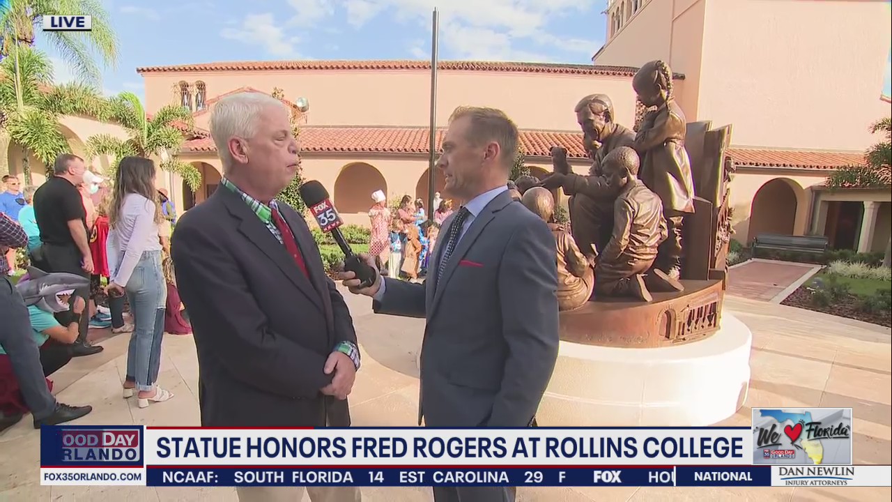 Statue honors Fred Rogers at Rollins College