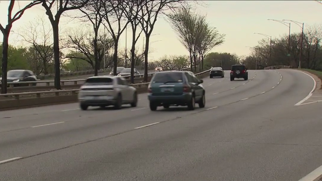 Road worker killed in hit-and-run on DuSable Lake Shore Drive in Lake View