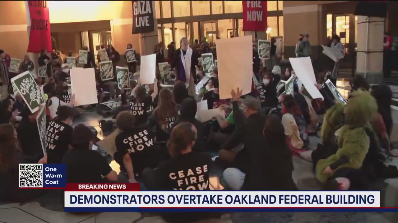 Protesters occupy Oakland Federal Building, call for ceasefire in Gaza