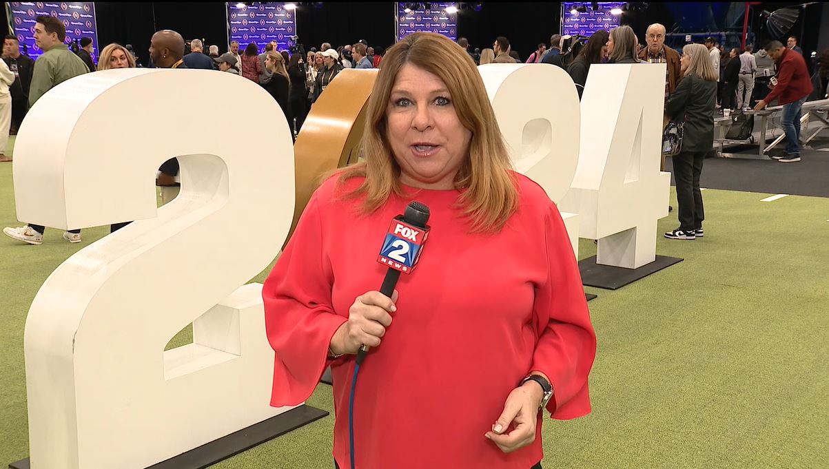 WATCH - Jennifer Hammond reports from Houston where she is following the Wolverines as they prep for the National Championship against Washington