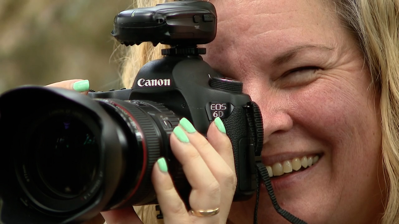 Polk photographer takes portraits for foster children