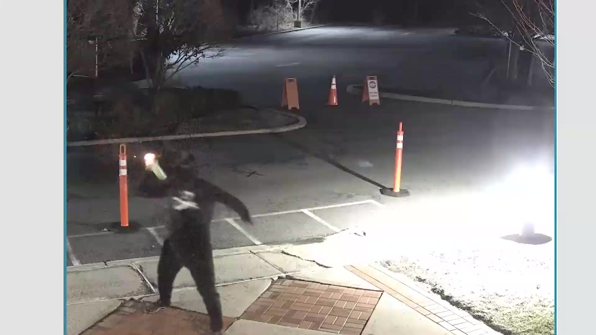 Video shows Temple Ner Tamid attack