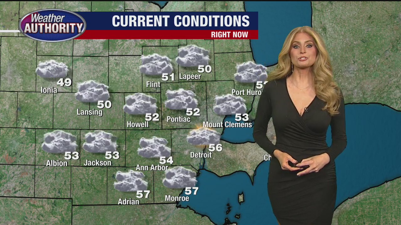 Rain moves in tonight