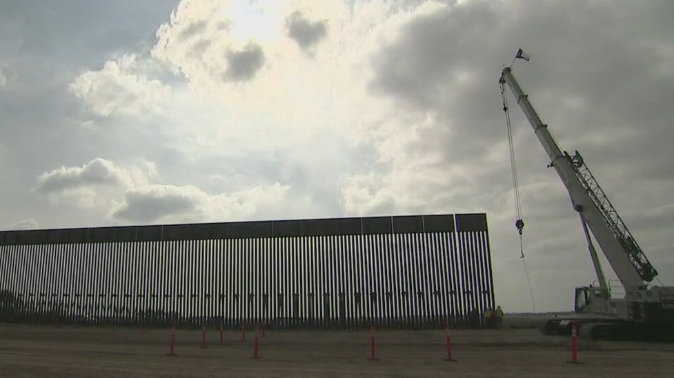 Biden breaks campaign promise, builds border wall