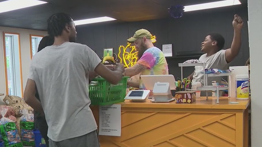 Pay-what-you-can grocery store opens in Atlanta