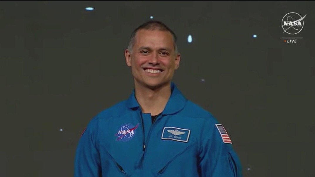 Minnesota native becomes astronaut