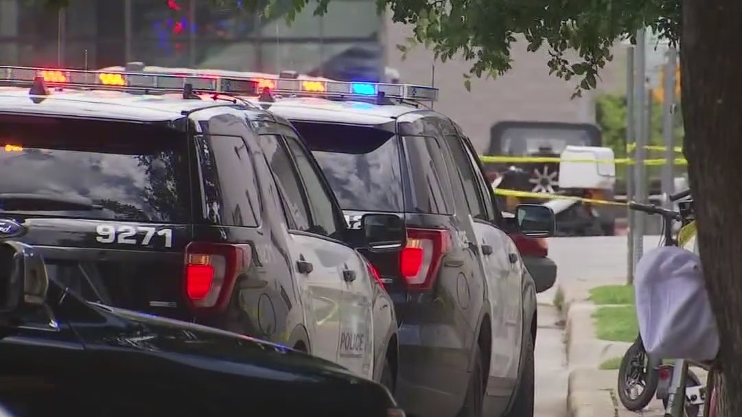 Man found dead near E. 6th Street; APD investigating