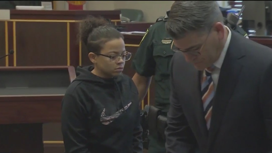 Juror accused of causing mistrial face judge