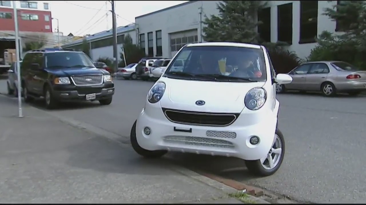 California bans new gas car sales by 2035; Ford, GM & Stellantis react