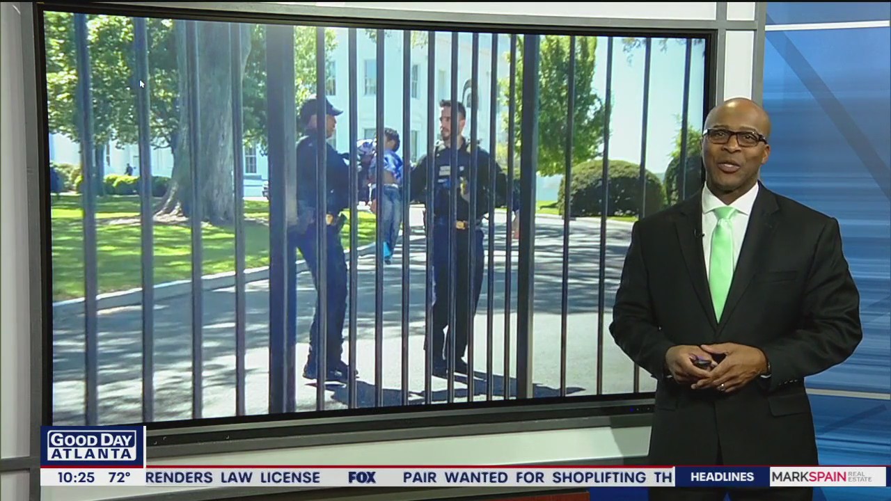 Toddler sneaks through White House fence