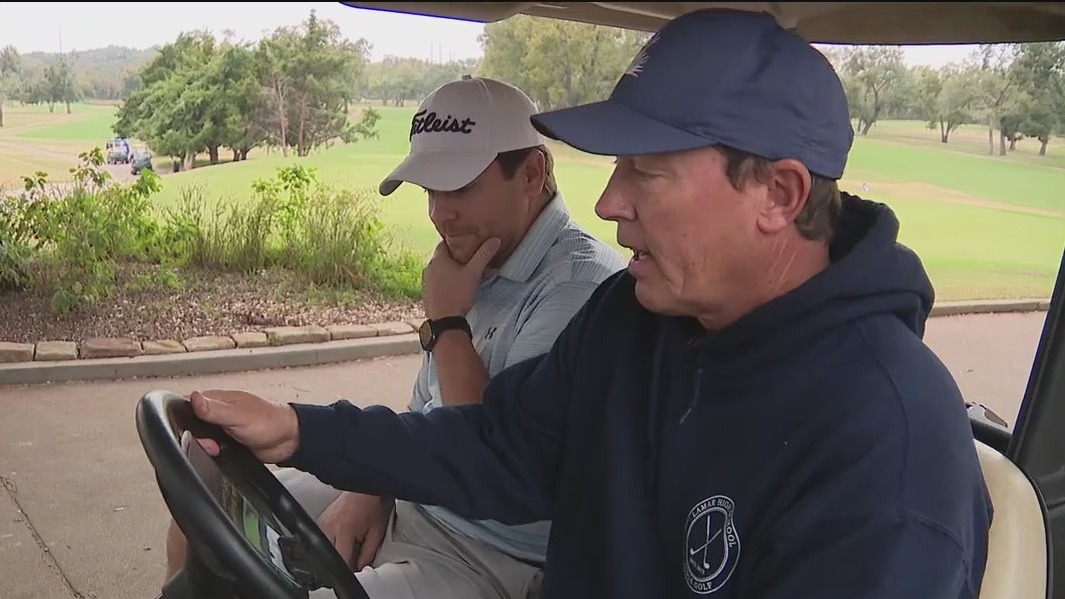 Arlington golf coaches save student who collapsed