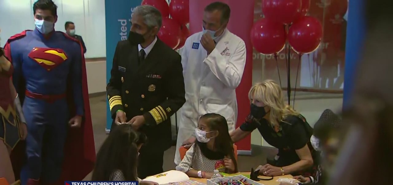 FLOTUS, US Surgeon General arrives in Houston to encourage pediatric COVID-19 vaccinations