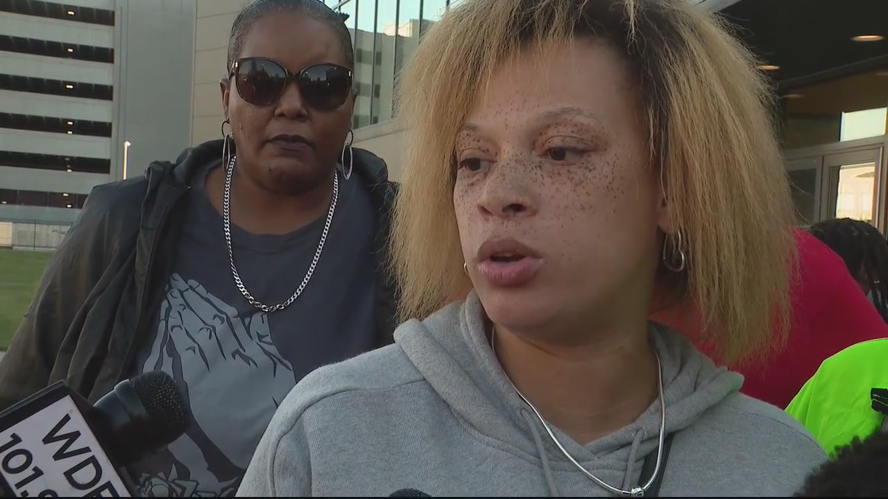 Family of Porter Burks to talk about potential lawsuit against Detroit police over shooting death of 20-year-old