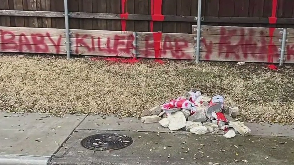 Dallas Councilwoman on antisemitic message near home