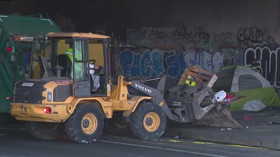 Mar Vista homeless encampment cleaned up