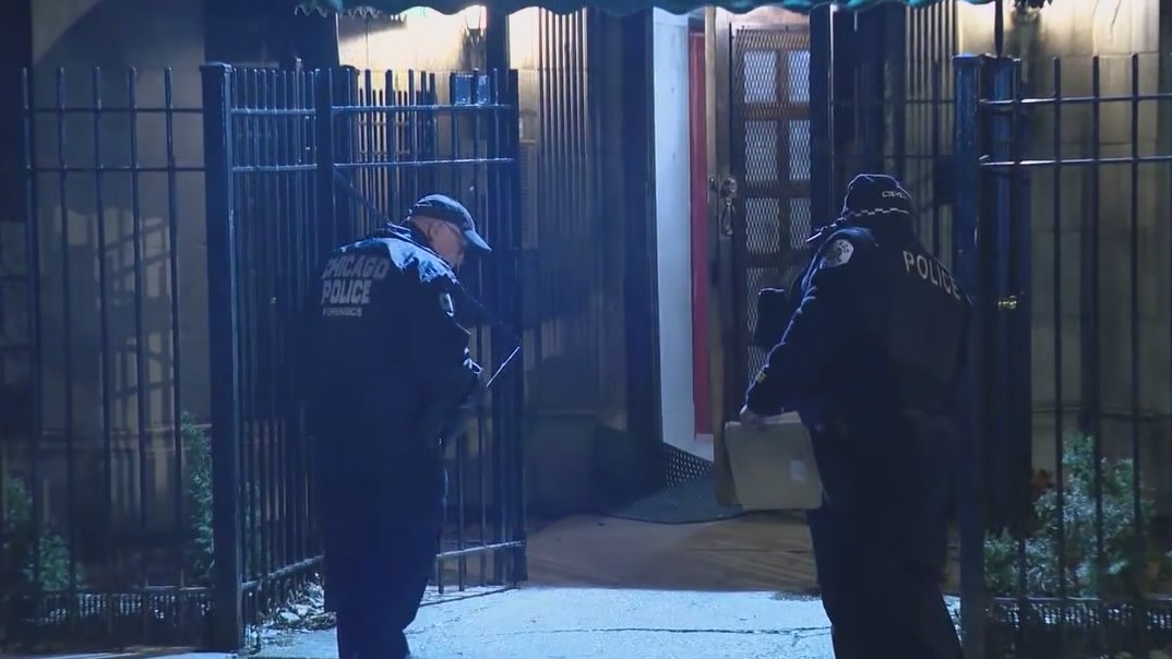 5 wounded in Logan Square stabbing