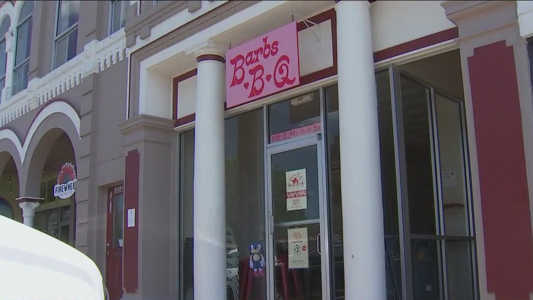 Women-owned Barbs B Q to open in Lockhart on Saturday