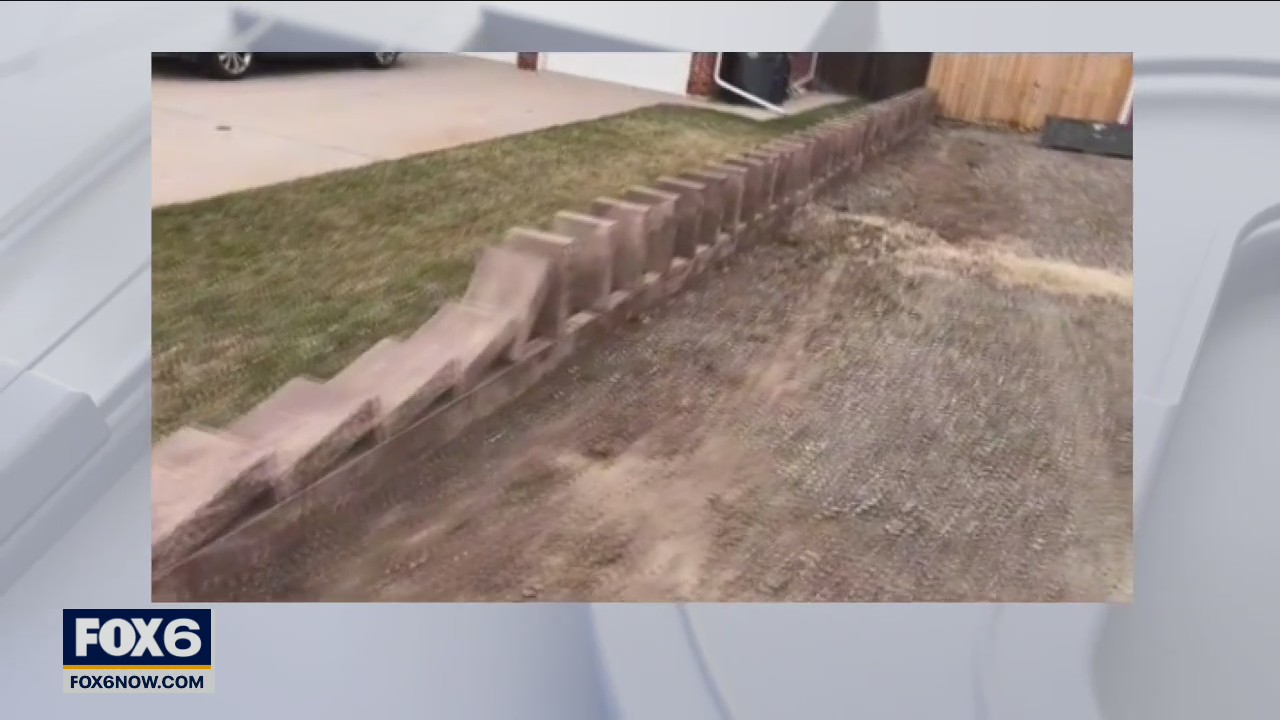 Domino effect with bricks