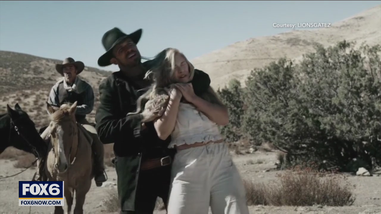 Gino talks with star from Last Shoot Out