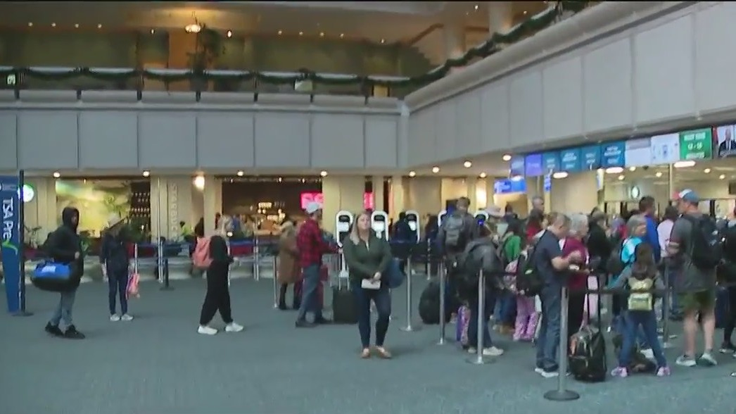 Holiday travel season: 3 million expected to travel through Orlando airport