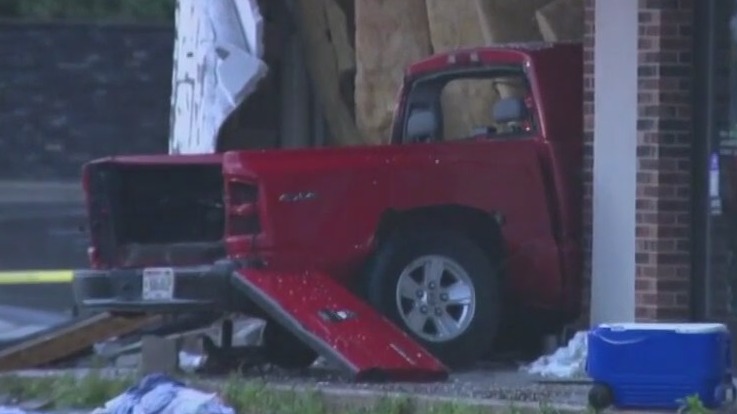 Deadly crash, driver allegedly intoxicated