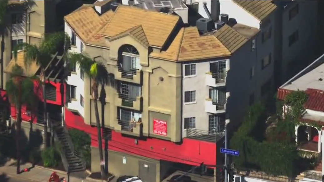 Eviction notice leads to deadly standoff in Hollywood