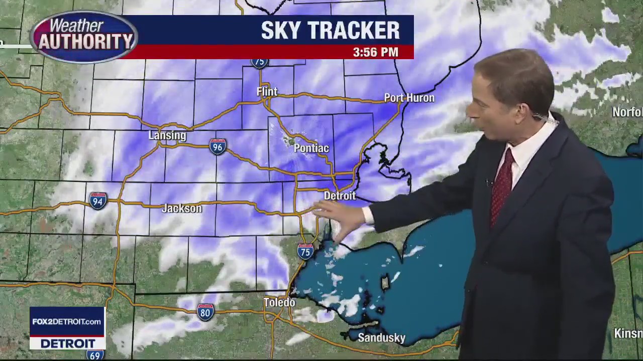 Slushy roads with a few more hours of snow in Metro Detroit
