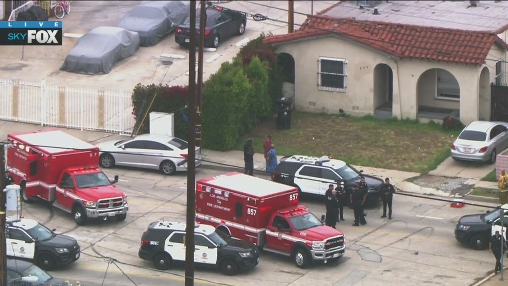 Officer injured in South LA