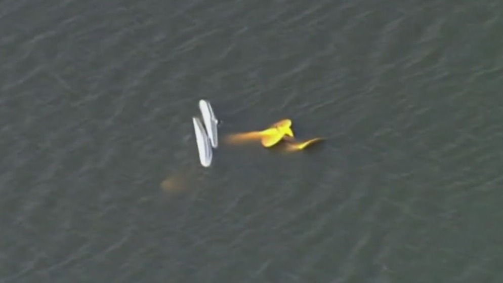 Two planes collide over Florida lake