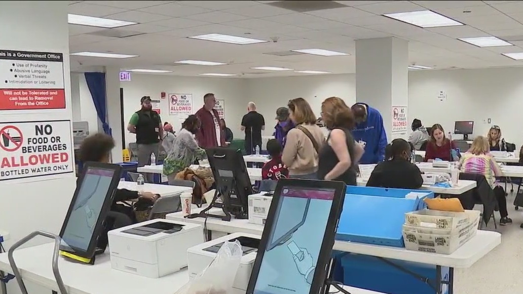Chicago sees another surge in unofficial vote count after error: Over 13,000 votes added