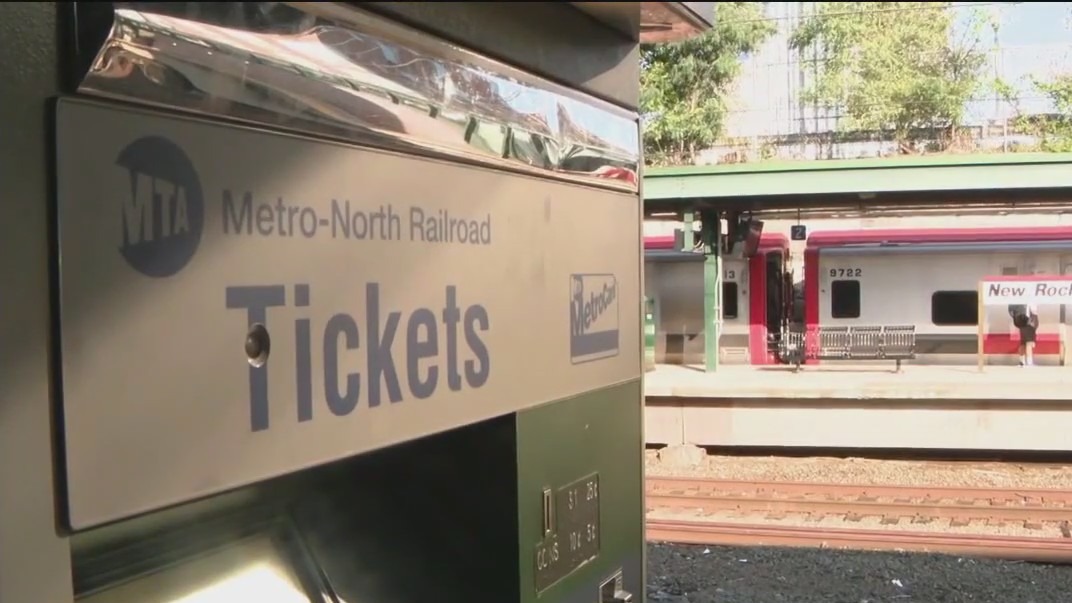 Contract negotiations for Metro North workers