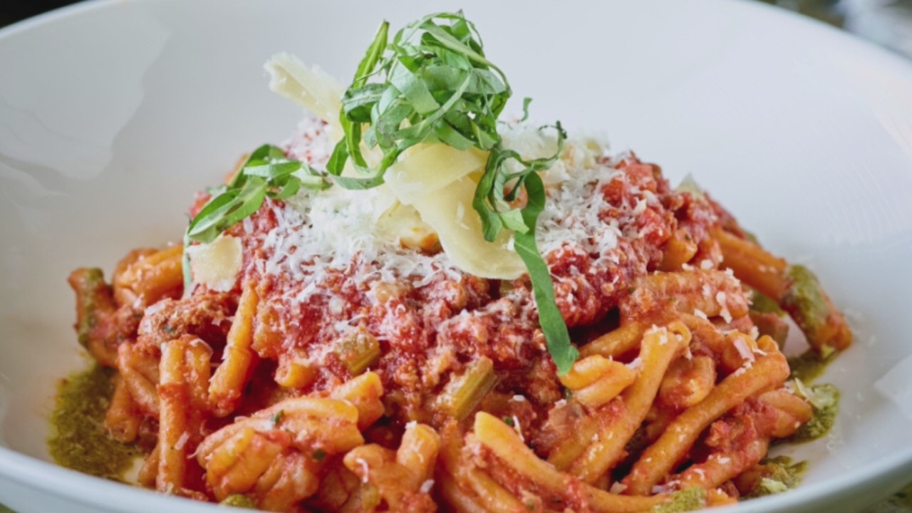 Testa Barra recipe: Bolognese with zucchini noodles