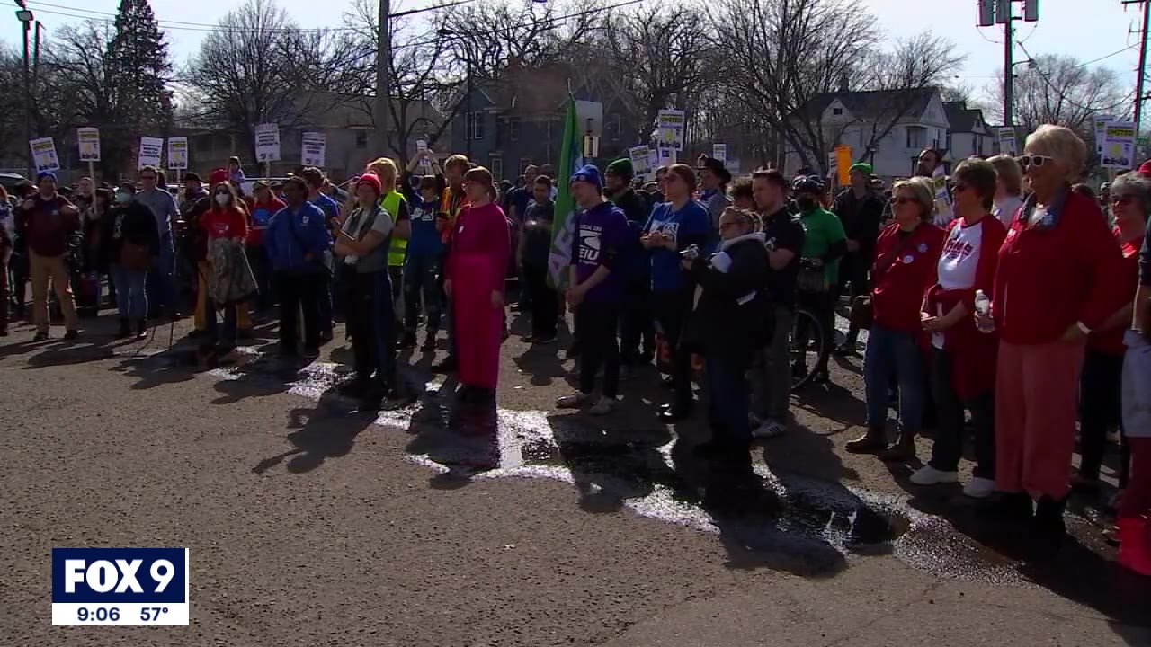 Minneapolis teachers strike: District makes ‘final offer’ for support workers